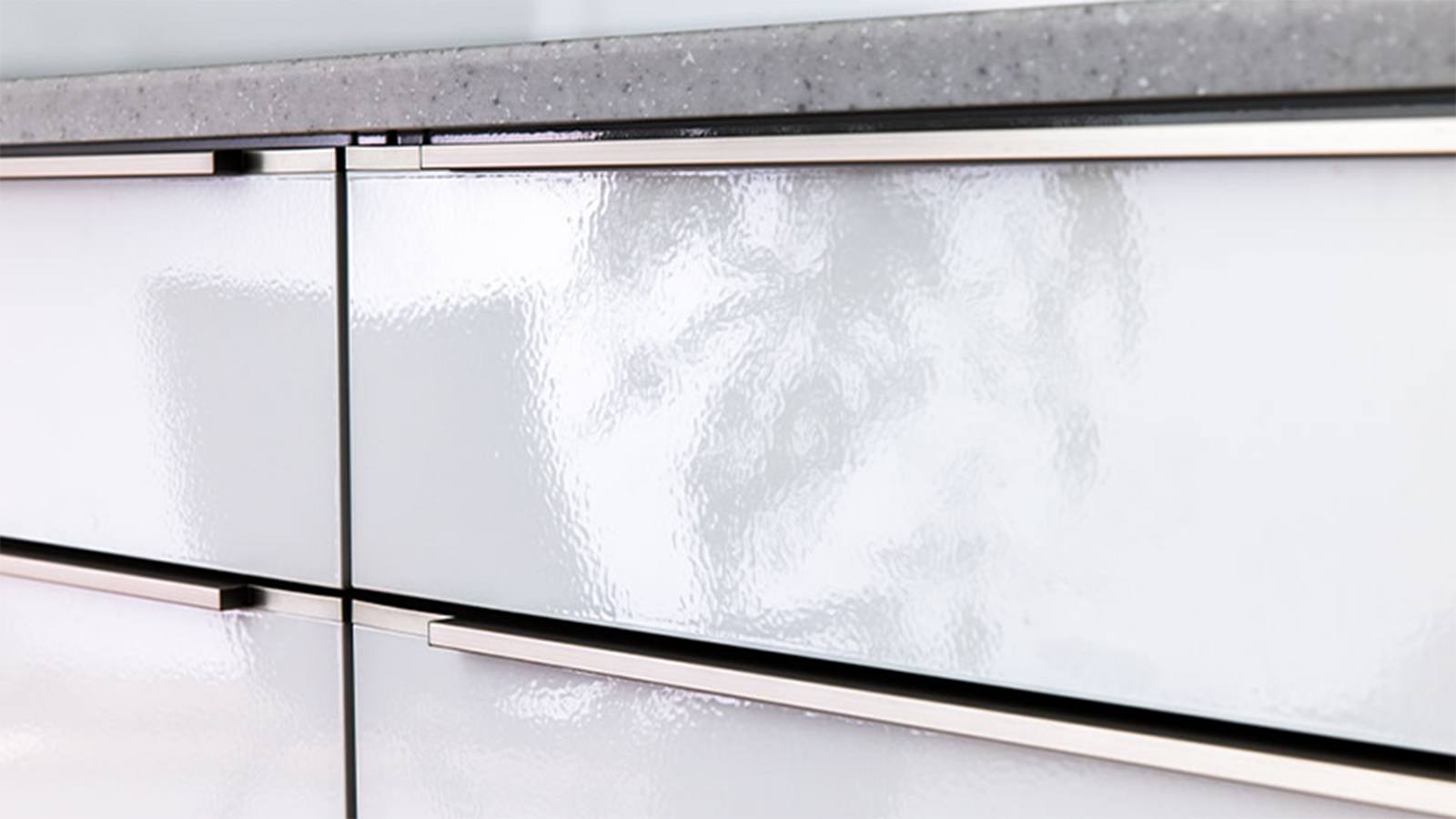 輕輕一擦,維護簡單