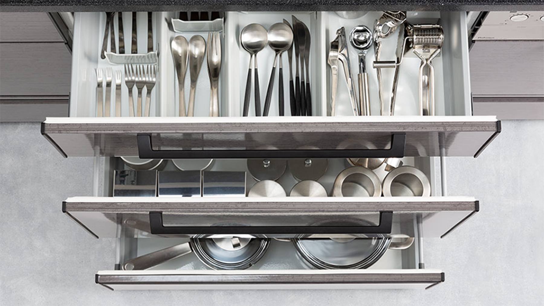 想過個愉快的週末首先就是和家人一起打掃